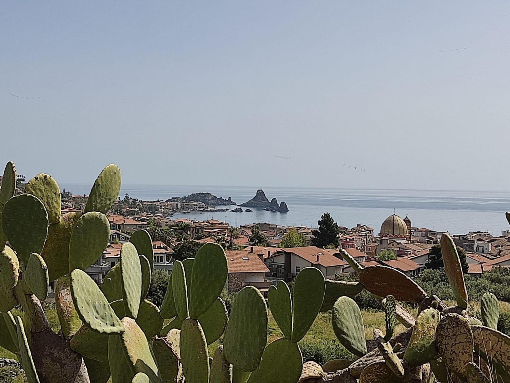 Sara Casa Acitrezza Lägenhet Aci Castello Exteriör bild