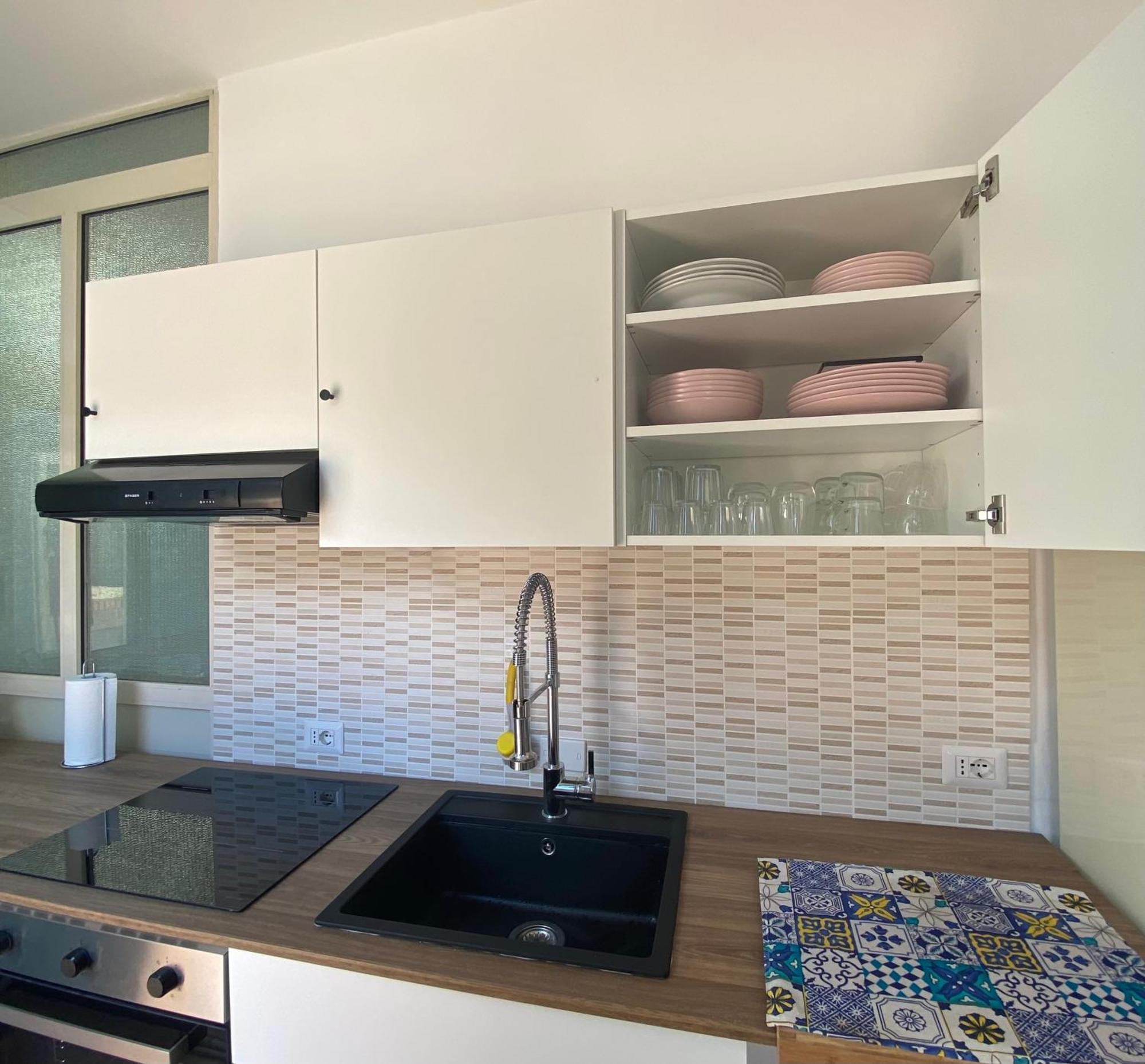 Sara Casa Acitrezza Lägenhet Aci Castello Exteriör bild