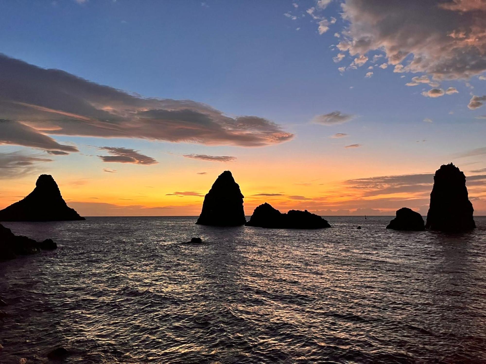 Sara Casa Acitrezza Lägenhet Aci Castello Exteriör bild